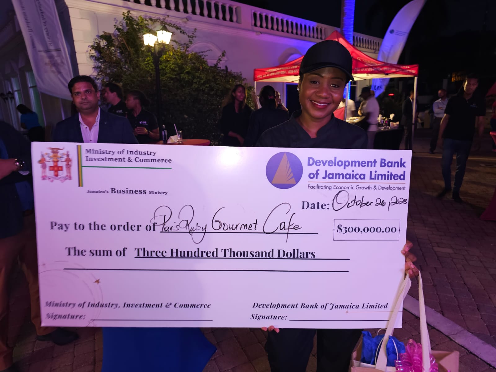 paris ruby cheque award